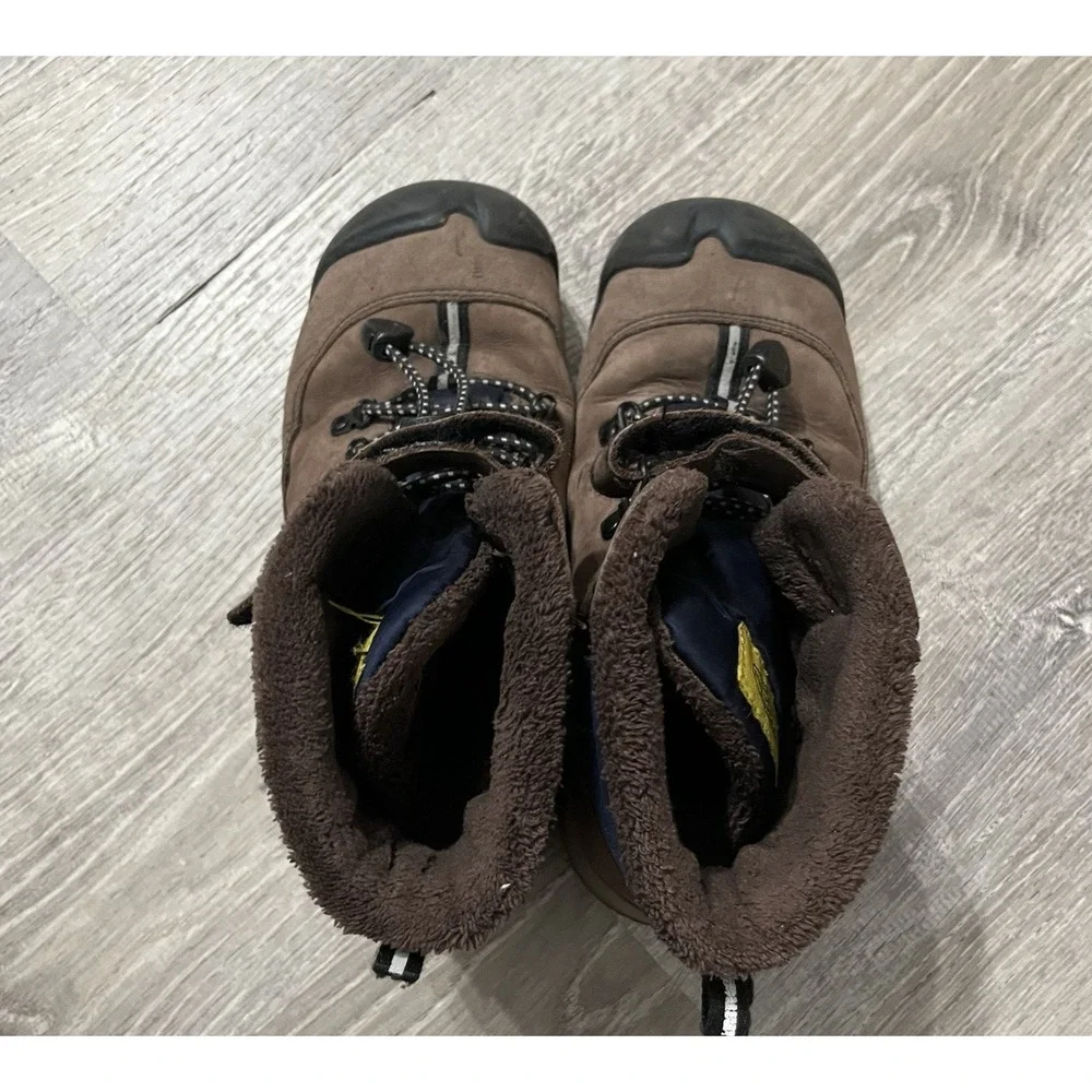 Keen Kanibou Kids Size 4 Winter‎ Leather Snow Hiking Boots